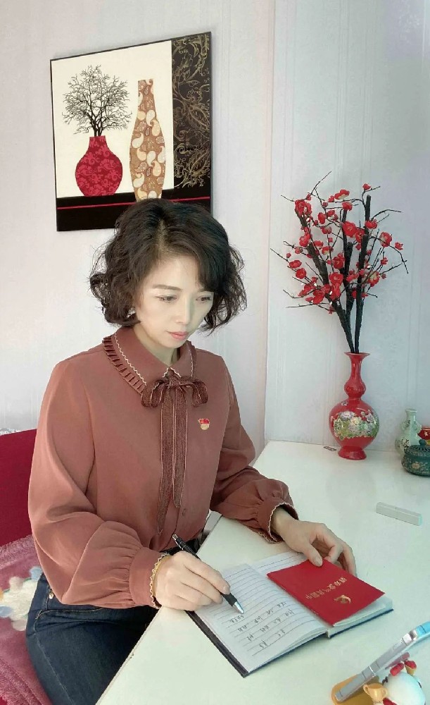 迎盛會(huì)黨員示范 筑防線有我先行”高金城烈士紀(jì)念館開展10月份