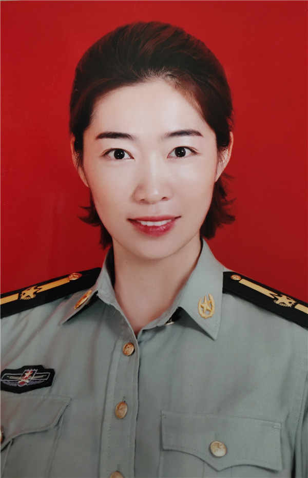 姚丹1.jpg