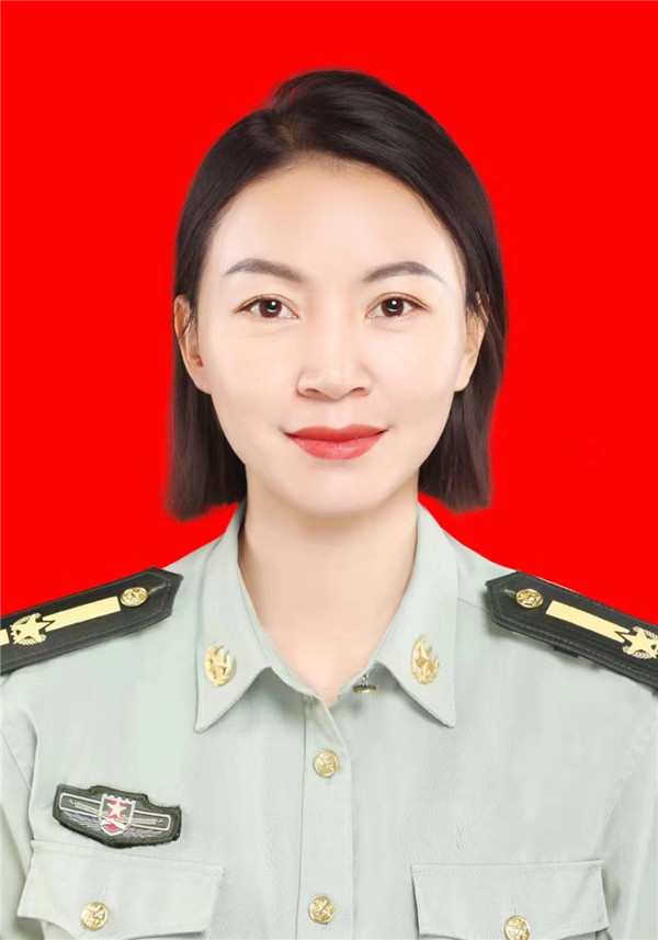 楊鳳嬌1.jpg
