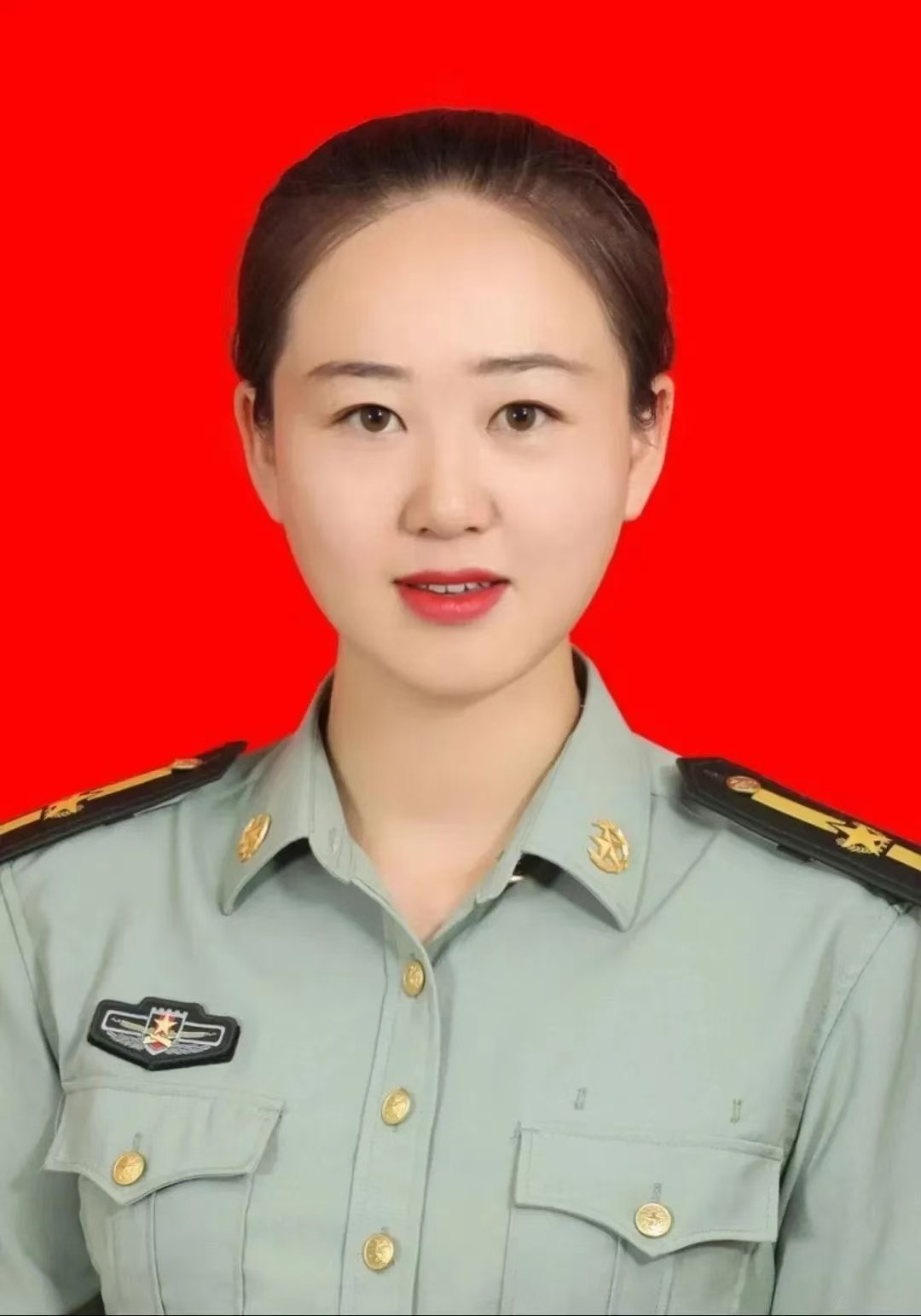 楊越文1.jpg